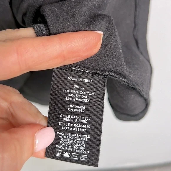 Theory Black-Rubric Gathered Sleeve Dress Size S - Picture 6 of 6